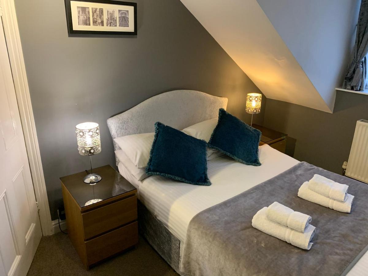 York Guest House Bagian luar foto