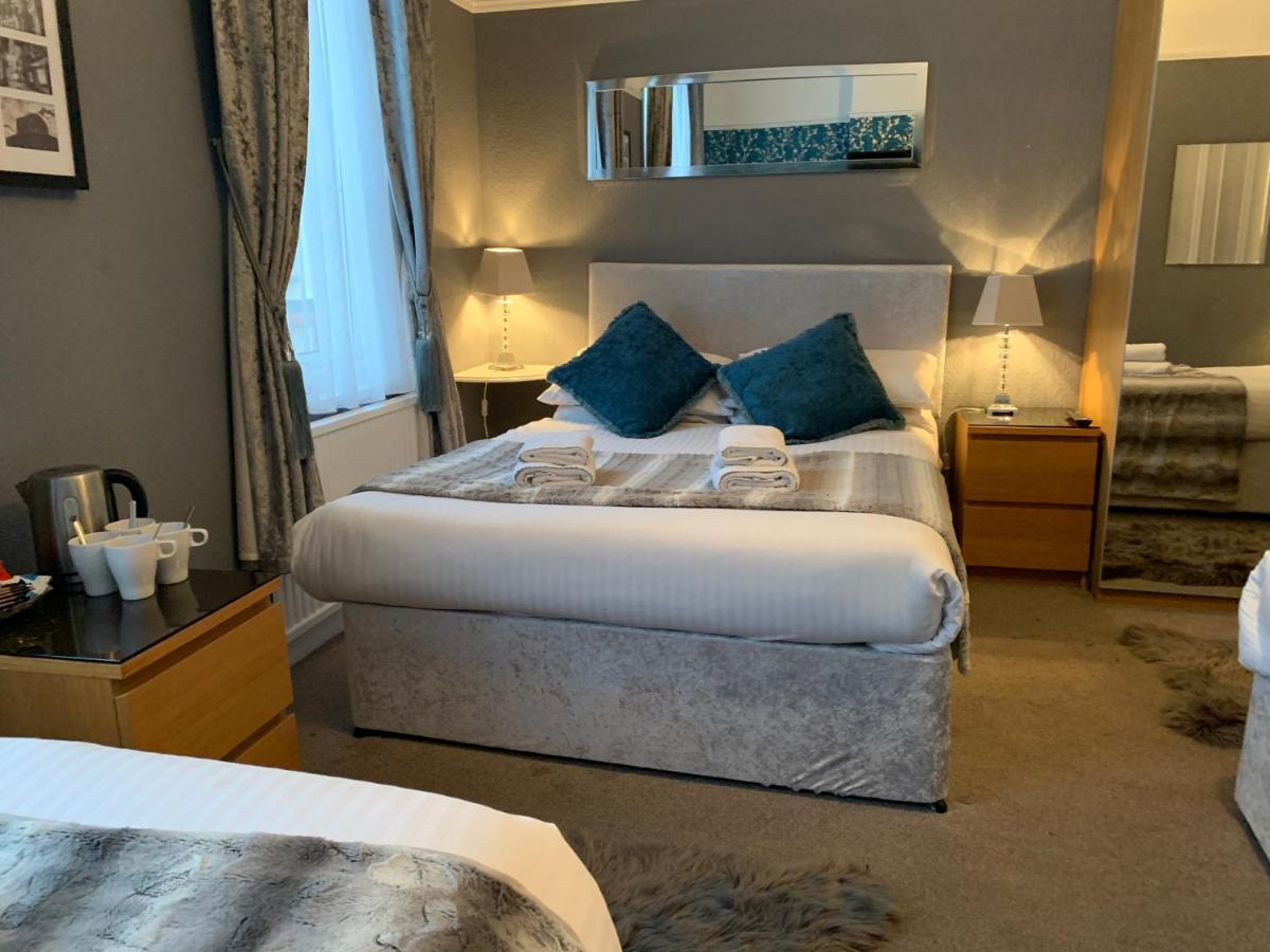 York Guest House Bagian luar foto