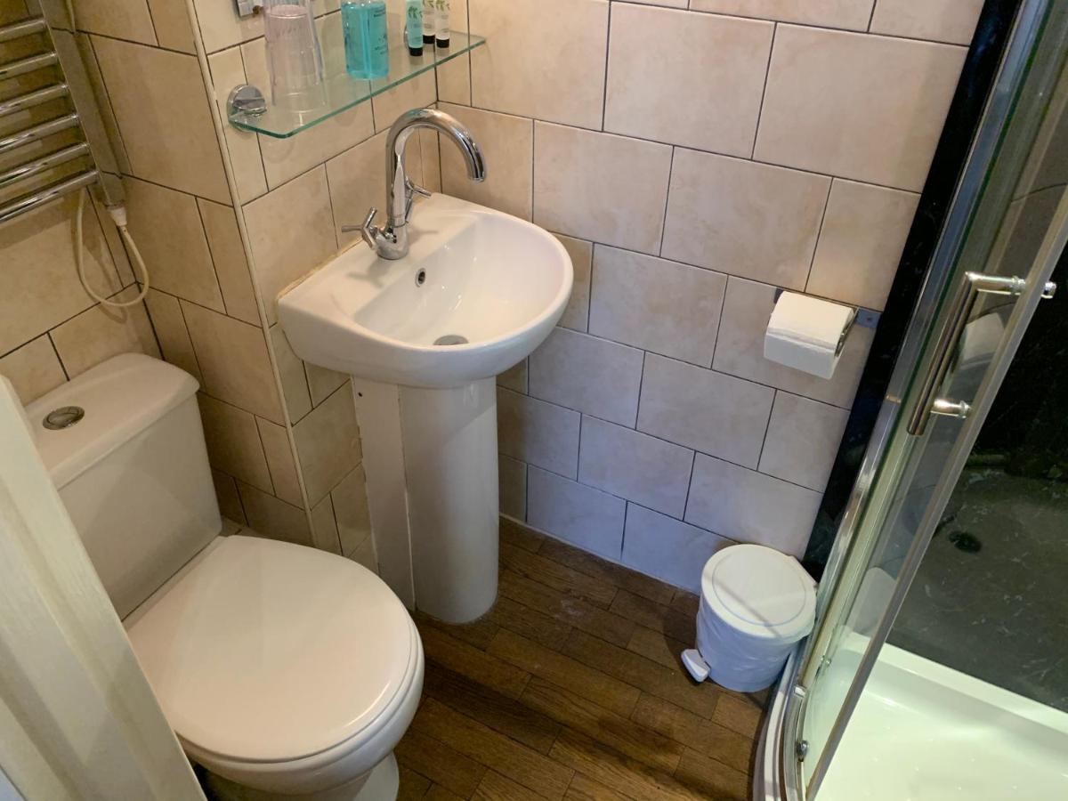 York Guest House Bagian luar foto