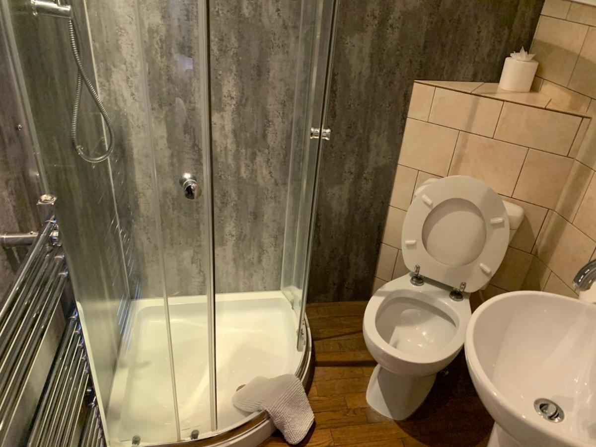 York Guest House Bagian luar foto