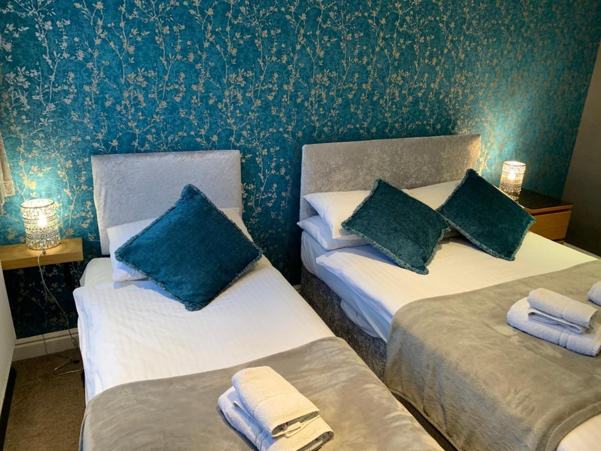 York Guest House Bagian luar foto