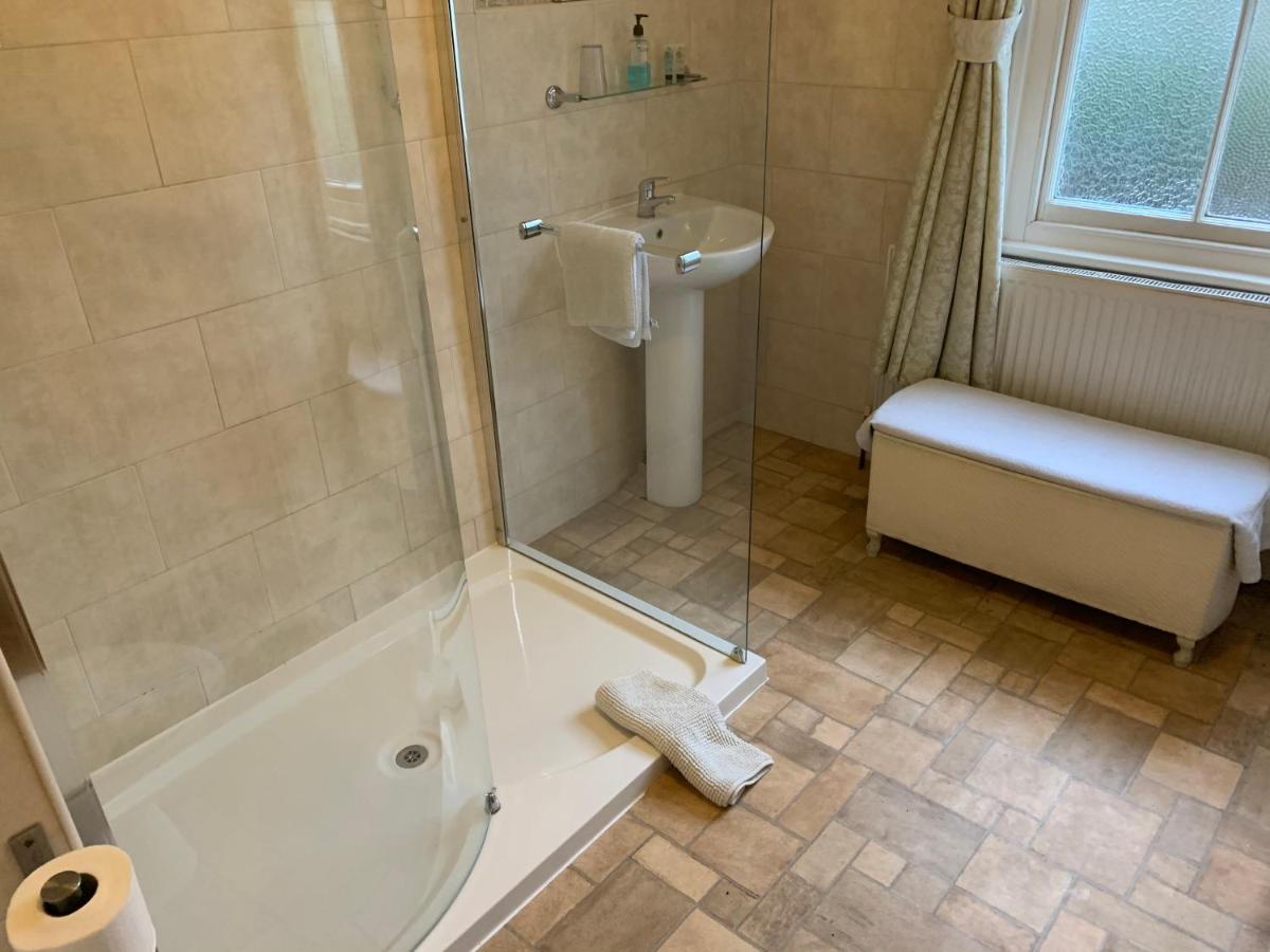 York Guest House Bagian luar foto